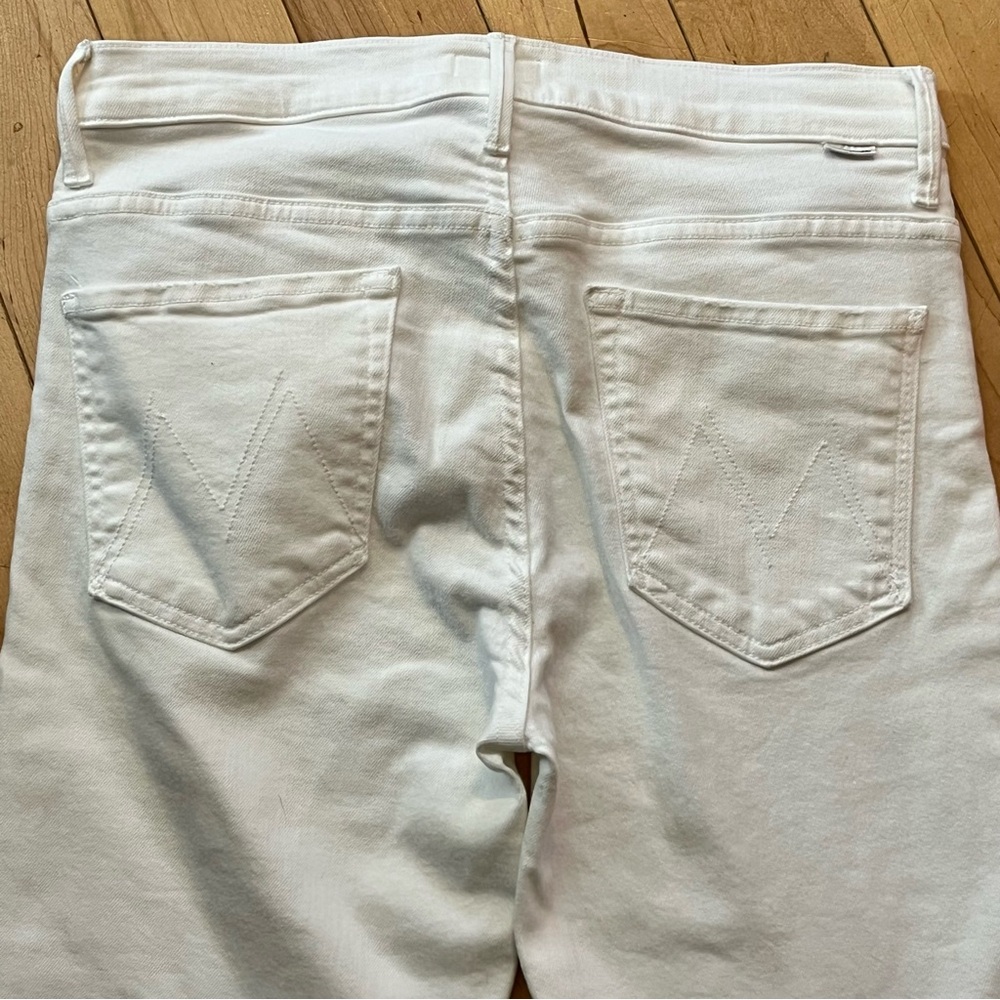 MOTHER Denim The Insider Crop Step Fray Fairest Of Them All White Jeans size 30 - Picture 12 of 12